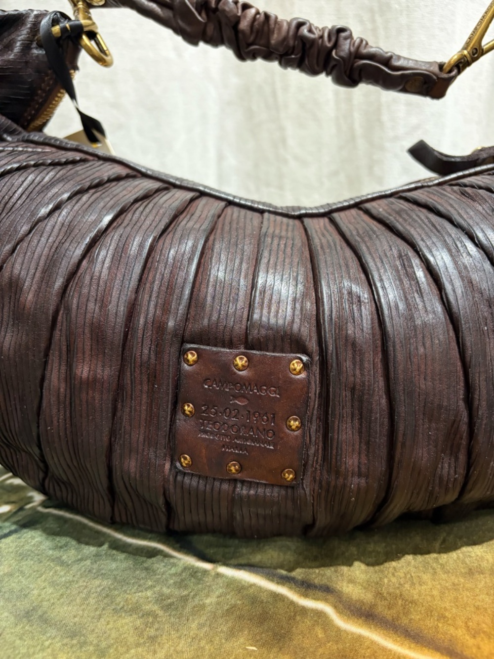 Campomaggi Shoulder Bag in Moro - Picture 6 of 9